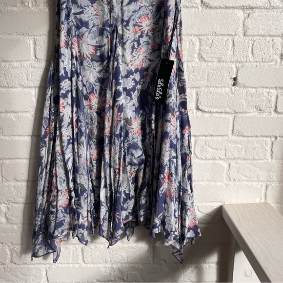 Never worn Lulus For Always Floral Dress - Picture 10 of 16